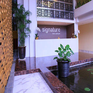 Hotel Signature