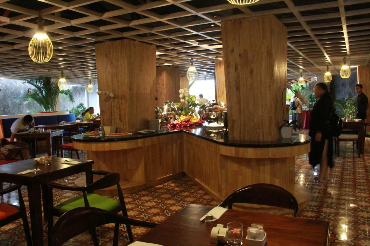 Signature Hotel